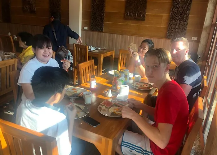 Ostello Golden Pagoda Hostel & Cafe